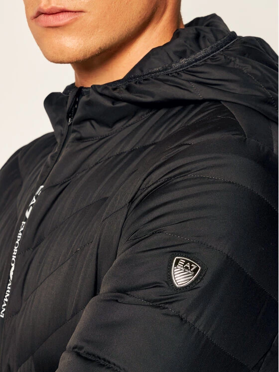 EA7 Emporio Armani Doudoune 8NPB07 PNE1Z 1200 Noir Regular Fit 6 EA7 Emporio Armani Doudoune 8NPB07 PNE1Z 1200 Noir Regular Fit – Image 6