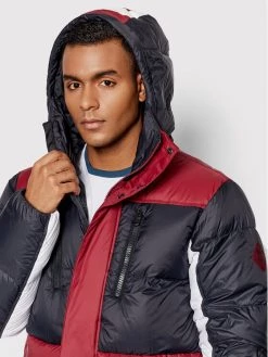 Under Armour Doudoune Down Blocked 1364895 Noir Loose Fit -Vestes Soldes Magasin under armour doudoune down blocked 1364895 noir regular fit 3